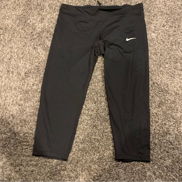 Nike Pants - Nike Dri Fit Capri Leggings